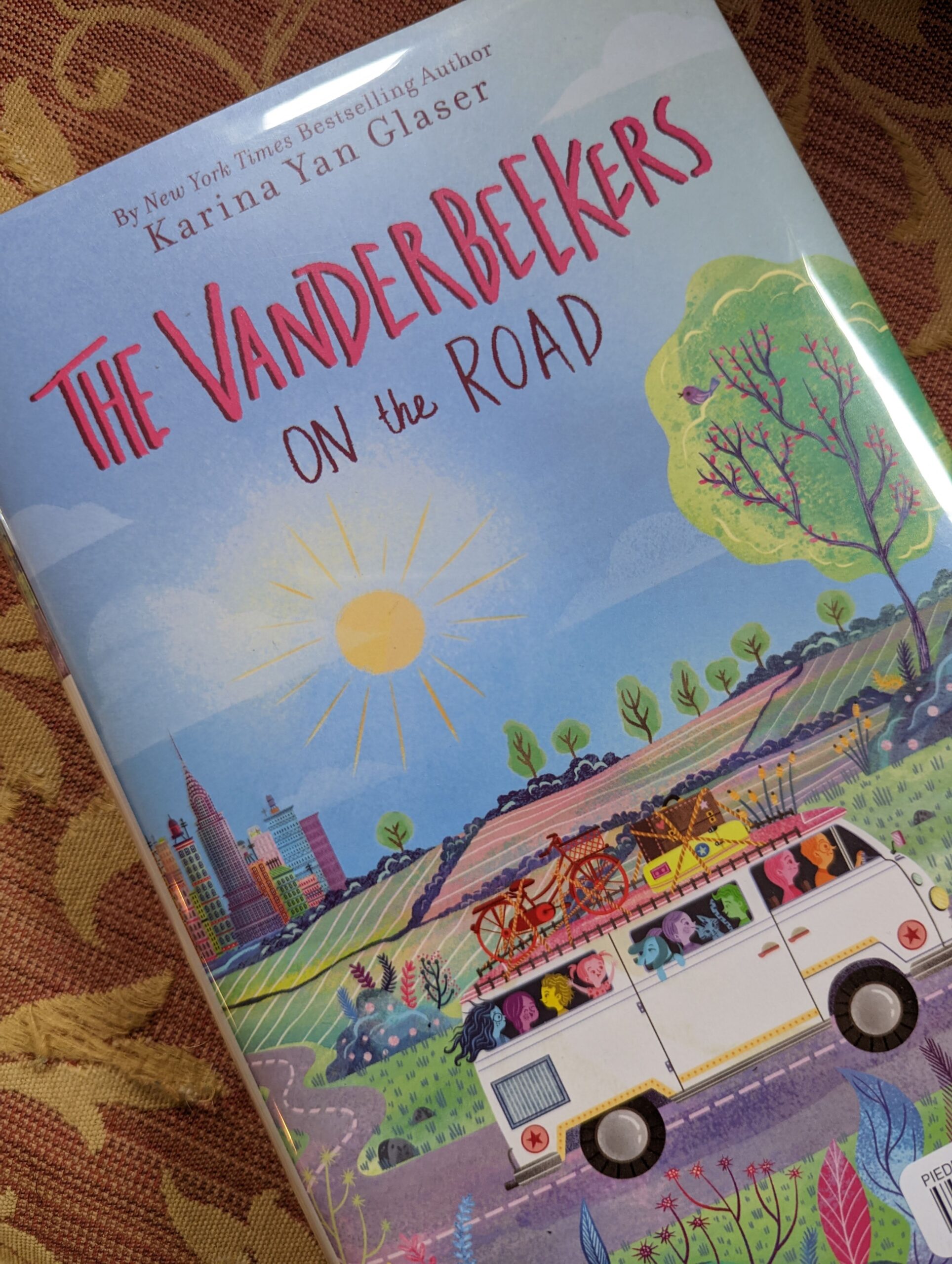 The Vanderbeekers on the Road by Karina Yan Glaser. Book Review by Love Joy Read-Alouds.